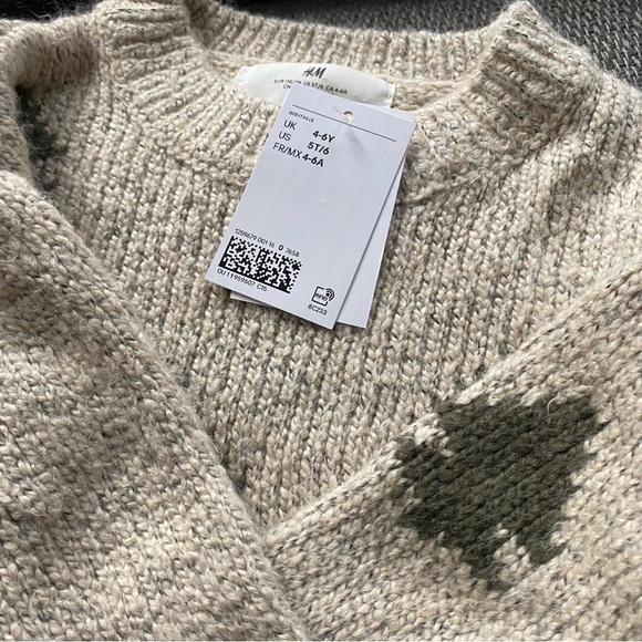 Bundle of NWT H&M Sweaters (Christmas) - Picture 3 of 3
